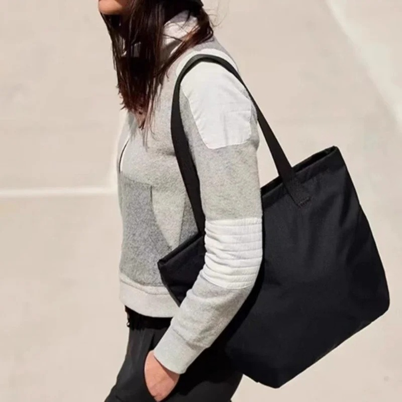 Lite Tote 15L Ultra-lightweigh – Women Bags Premium Brands recenzja i cena